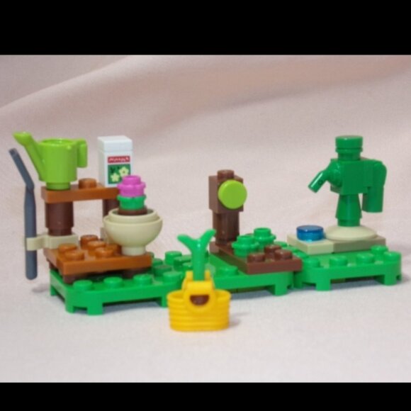 LEGO Animal Crossing Garden w/Basket Water Can Shovel Seeds Sprouts & More 77054 - Picture 2 of 5